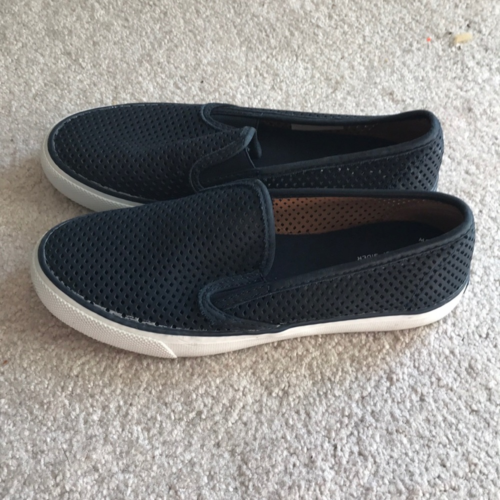 EUC sperry slip-on